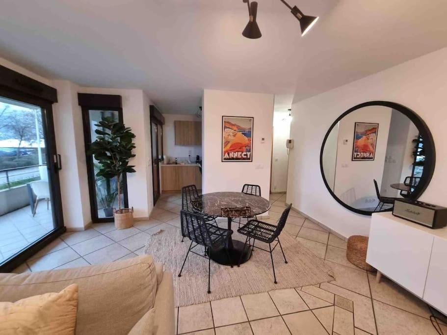 L'Alexandrin Apartment Annecy Ngoại thất bức ảnh